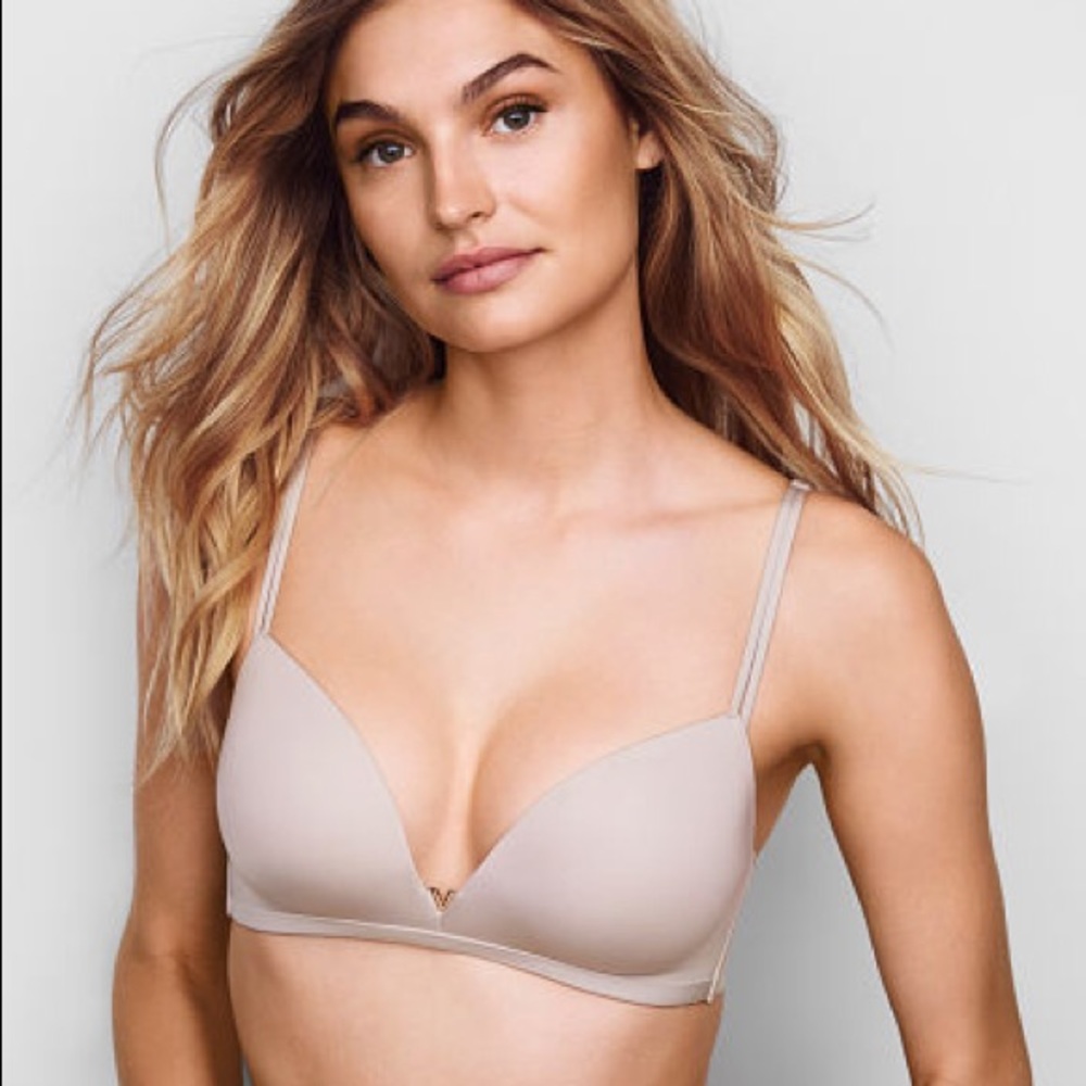 Victoria’s Secret Sexy Illusions Wireless Bra